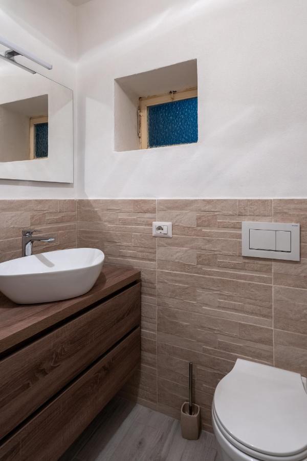 Casa Rocca Apartamento Bosa Exterior foto